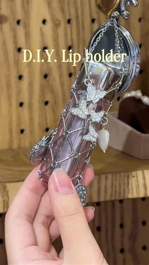 29 December Co on Instagram: "Your lip, but make it fashion 💄 Meet our new Lip Holder✨fully customizable with charms you love! 🩷 #29decemberco #29decembercharmbar #charmbarinbangkok #charmbarinthailand"