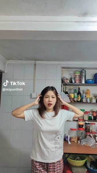 original sound - Myat Thu Ta ပါဝင်သည့် Nyein (@mipunthet) ၏ ဗီဒီယိုများ