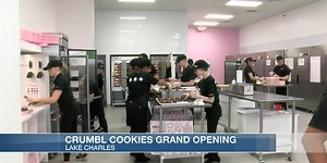 Crumbl Cookies bakery opens in Lake Charles
