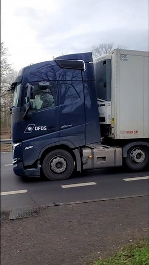 VOLVO FH 460 | DFDS #slowmotion