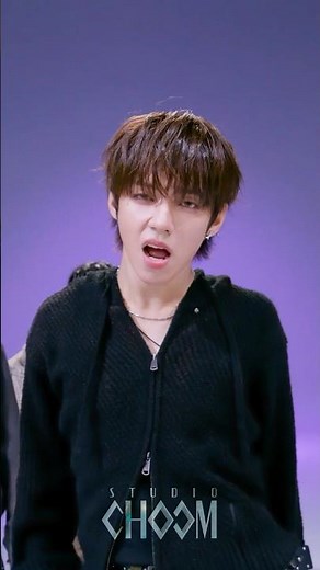 중독성 있는🤥 아홉 신곡 퍼포먼스 | STUDIO CHOOM ORIGINAL #shorts