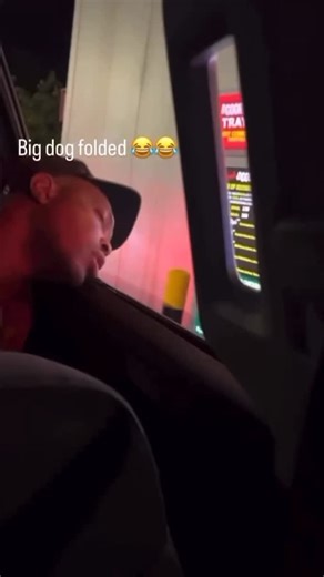 OfficialTrapScene on Instagram: "Blackout drunk describes a state where a person has consumed so much alcohol that their brain can no longer form new memories, even though they may still be walking, talking, or acting in ways that seem conscious. In the moment, the person might appear to be functioning, but their ability to make decisions, understand risks, or process what’s happening around them is severely damaged. Alcohol essentially disconnects the memory-forming part of the brain, creating 