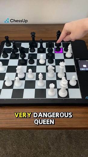 Don't Give up on Your Chess Attacks! #Chess #ChessUp #Chesspuzzle | ChessUp
