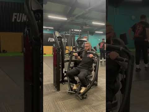 Chest Press Machine Matrix Demo