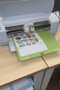 🎨 Transform your designs into mesmerizing holographic stickers that sparkle and shine with every angle.🖨️ ⚡$14 with free shipping! 🛒Shop now: https://cutt.ly/pehcs9HE 👉More office& school supplies：https://cutt.ly/VehchGiS #office #schoole #officesupplies #sticker #DIY | DHgate