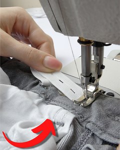 442K views · 5.5K reactions | 5 sewing hacks for sewing jeans for beginners | MomCut - Deutschland | Facebook