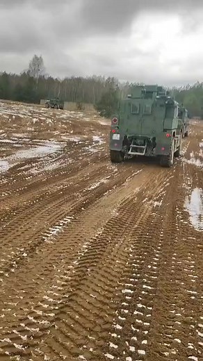 A large convoy of 🇺🇸American MRAP Cougar is in service with the Armed Forces of 🇺🇦Ukraine | Ukrainian Forces United
