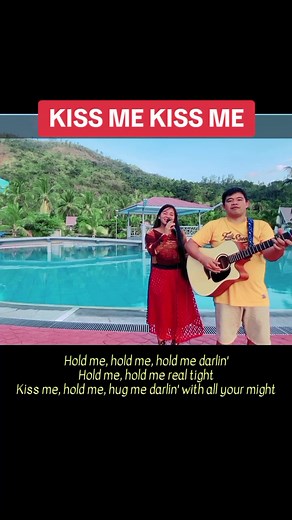 Sarah Geronimo | Kiss Me Kiss Me | Acoustic Cover