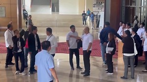 24K views · 266 reactions | Security personnel from the Presidential Security Command, the Philippine National Police, and the Legislative Security Bureau conduct inspection at the House of Representatives in preparation of President Ferdinand Marcos Jr.’s 4th State of the Nation Address on July 28 | via Vivienne Gulla, ABS-CBN News #SONA2025 | ABS-CBN News | Facebook