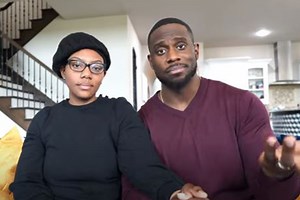 What are the Derrick Jaxn memes about his wife and mistress?