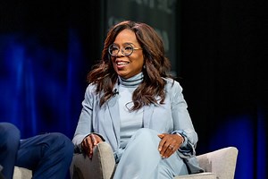 Oprah Regretted Asking Sally Field This Cringey Question About Burt Reynolds