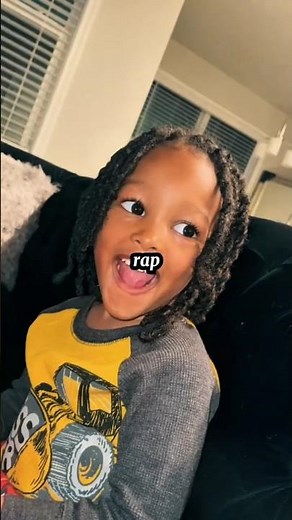 Lil Durk Sings for King Von’s Son