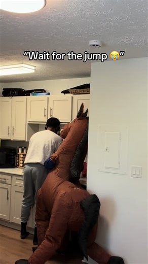 I scared my fiancé with an inflatable horse 😭🐴 #fyp #prank #fiancé #funny #romeloandskylair