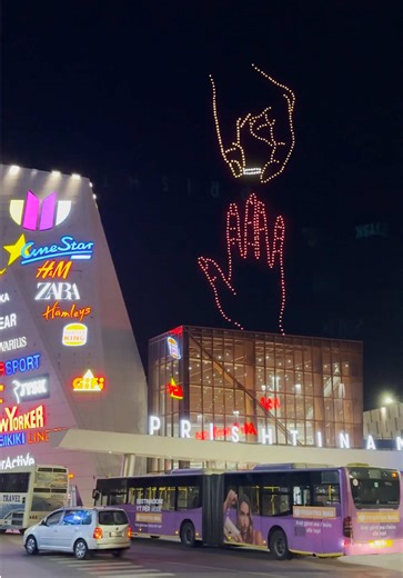 Një shfaqje në qiell me drona virtual @floridiamonds 💎 #blender #prishtina #cgi #vfx #fooh