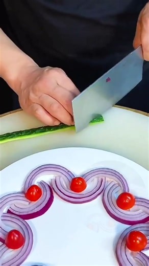 I Put Spring on a Plate – This Adorable Kitchen Gadget Is Selling Out Worldwide!