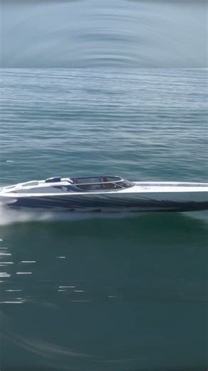 42' Fountain! 🔥🔥 Credits: @flpowerboat follow @daily_dose_of_powerboats #raceboat #powerboat #speedboat #dailydoseofpowerboats #power | Daily Dose Of Powerboats
