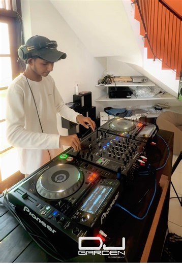 Final Performances at DJ Garden Academy