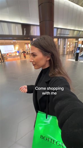 Come Shopping with Me: Obscene Amount of Money Spent on a Random Thursday Night