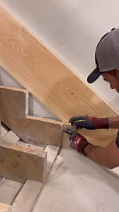 Great tips for baseboard transition #tools #LearnOnTikTok #viral #carpenters #jobs #construction #carpentrytips #carpentry #stair #installation #trending #reels #reelsvideo #fyp #viral | Livingroom Idea