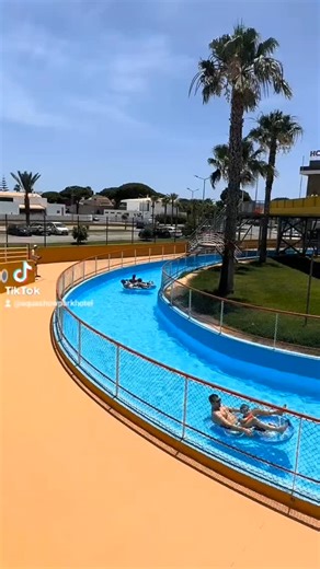 Aquashow #aquashow #algarve #escorregas #parqueaquatico #waterpark #slides #quarteira | Aquashow Park