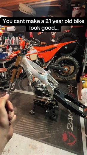 Reviving a Classic: 21-Year-Old Dirt Bike Makeover