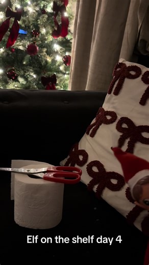 Elf on the shelf day 4. Elf:1 |toilet roll :0🤣 #elfontheshelf #elfideas #christmaschaos #elftok #fyp