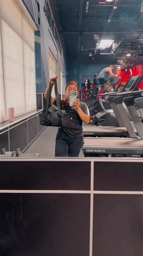 Mochila negra ideal para el gym y el día a día