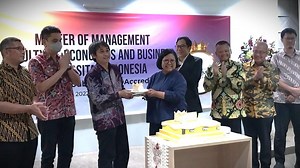 Raih Akreditasi dari AMBA, FEB UI Berhasil Peroleh Double Crown