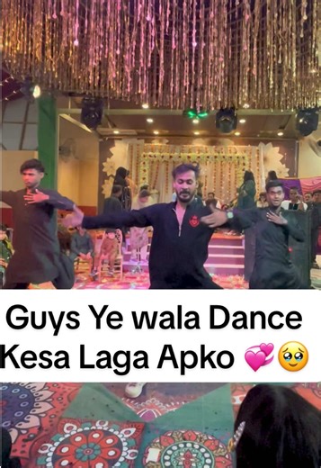 Exciting Dance Performance by Rameez Karachi's Crew