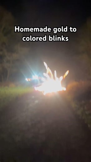 Slowmo in the end effect is what I wanted but the it didn’t spread enough #fireworks #pyrotechnica