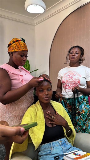 Amazing Short Hair Braids with MAGIC HANDS