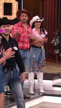 ¡Llegó una confesión inesperada! - Enamorandonos #Shorts