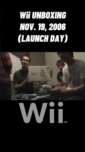 Nintendo Wii Unboxing 2006 (Launch Day)