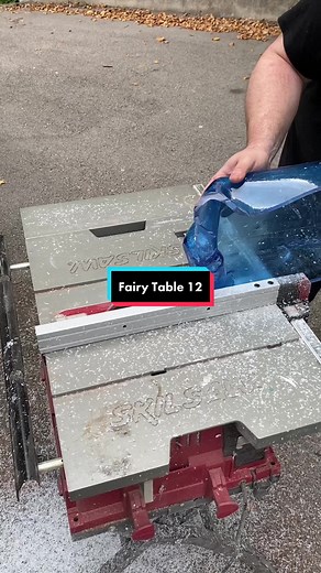 Strong like bull #screamingdonkey #satisfying #satisfyingvideos #epoxyart