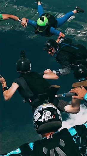 Big skydive formation