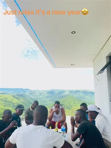 Relax and Embrace the New Year Vibes