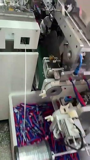 Toothbrush Tufting Machine with Automatic Feeding Two Colours