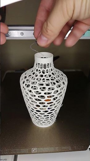 Turning Filament Poop into a Decorative Vase 🌸♻️ #3dprinting #bambulab #vase #creative #decoration