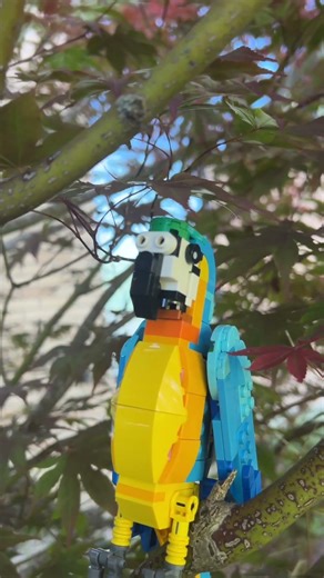 lego parrot