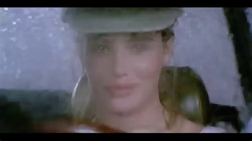 With some friends today, don't know how it started, but we were having a conversation about current and past beauties in the arts, and I brought up Kelly LeBrock as my choice. The classic 80's film, 'The Lady in Red', where she was in her sports car during a rain storm, instantly came to mind.🇫🇷 🇮🇪 🇺🇸 🏴󠁧󠁢󠁥󠁮󠁧󠁿 She comes from a French, Irish ancestry, raised in England and moved to The States. She was the face of Pantene, Dior, Versace, Vogue, Cosmo, Vanity Fair, et al and was lauded 