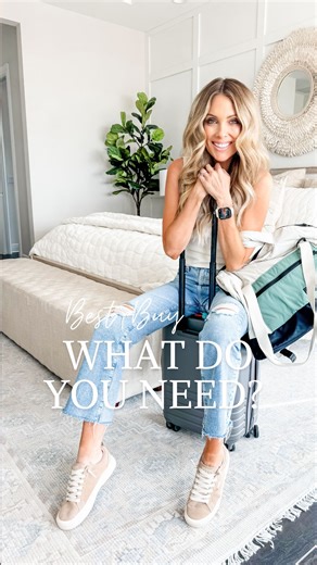 Jenny Reimold on Instagram: "#BestBuyPartner Best Buy’s Techtober Sale is happening now. Shop top tech picks, score big savings, and get everything you need for work, play, and home — now through Sunday, 10/12/25. #ad @bestbuy Comment LINKS below to receive a DM with the link to this post on my LTK ⬇ https://liketk.it/5qje2 #ltkover40 #ltkhome @shop.ltk #liketkit"