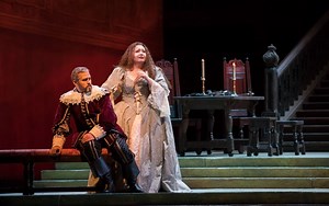 Lyric Opera presents a superb cast in its "I Puritani" production