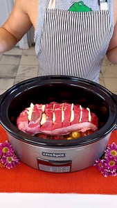 775K views · 6.3K reactions | The Best Set It and Forget It Roast Rachel makes a french onion beef and potato roast everyone will love | Family Style Cooking | Facebook