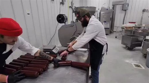 Commissioning day with Swissclip Testing, optimizing, and running product to ensure smooth performance and consistent results. Always proud to support our customers with reliable solutions built for real production demands. SwissClip stands out with its efficient sealing system, high throughput, easy handling, and hygiene-focused construction — and because it uses round wire instead of traditional clips, processors benefit from significant long-term cost savings while maintaining secure, consist