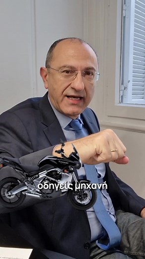 Όσοι οδηγούμε μηχανη, είναι πολύ σημαντικό να τα θυμόμαστε αυτά! #thanosbelalidis #οδηγοι #μηχανη #προτεραιοτητα #ασφαλεια