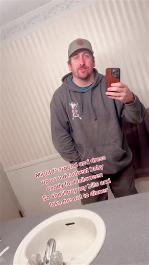 I said it #teamrobby #fyp #dating #iowa #single #good #guy #bachelor #foryou #halloween #costume