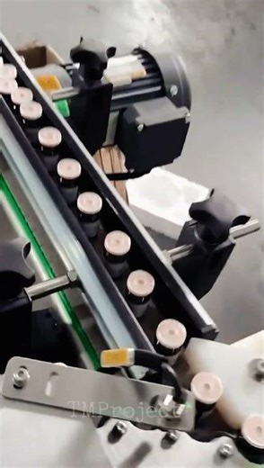 New Innovative Labeling Machine: High-Speed Precision System for Production Lines