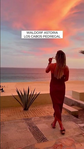 There are a LOT of incredible luxury resorts in Los Cabos—but these are 5 we recommend again & again