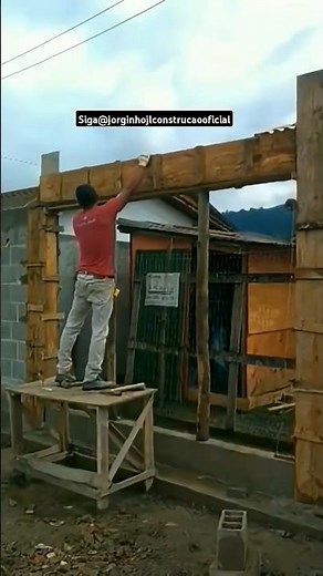 Garage door #construction #building #bricklayer #gate #engineering #architecture #house