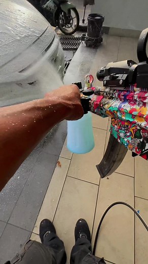 The Ultimate Vinyl Car Wrap Guide | Vinylfrog Worldwide